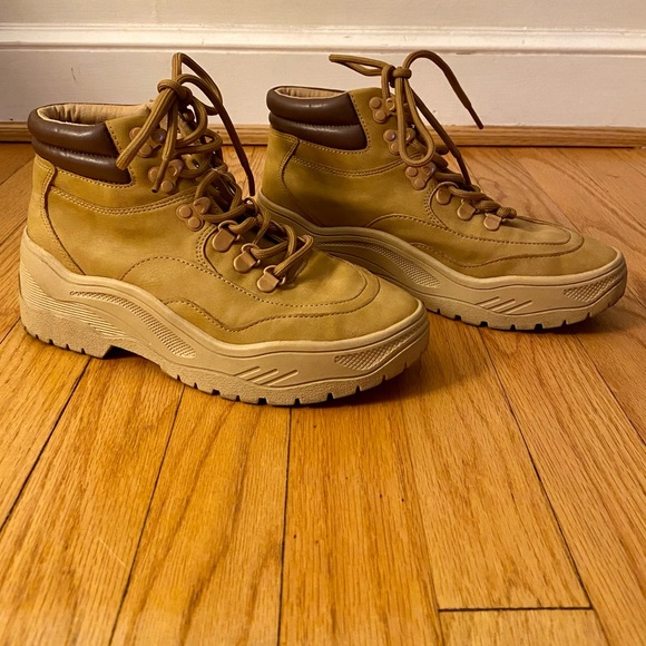Womens Steve Madden Boots - Picture 1 of 4
